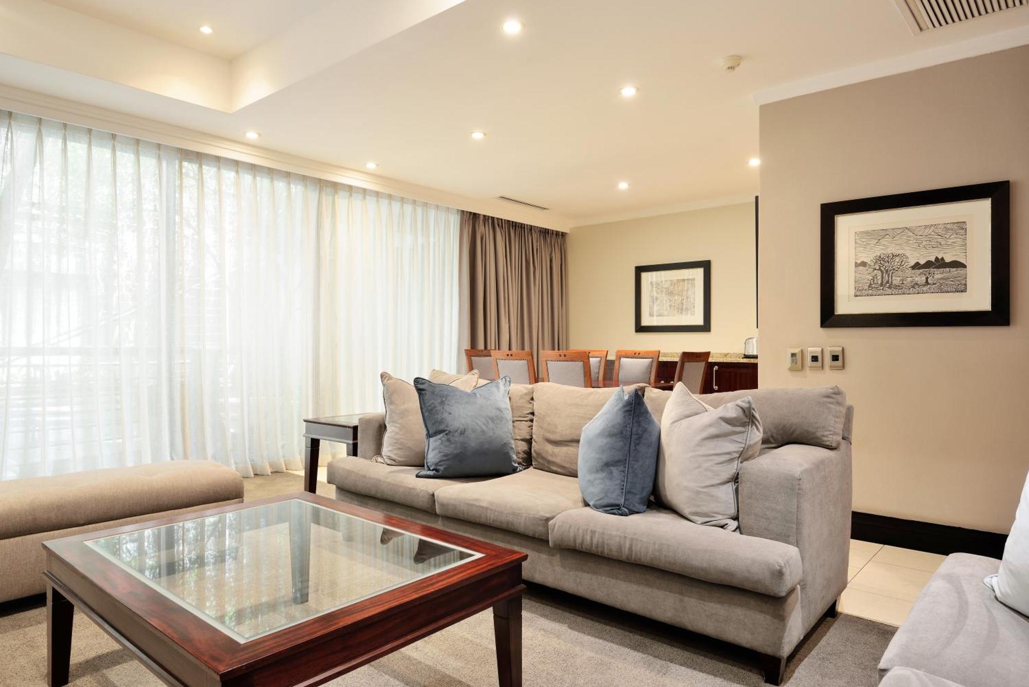 Raphael Suites Йоханнесбург Экстерьер фото